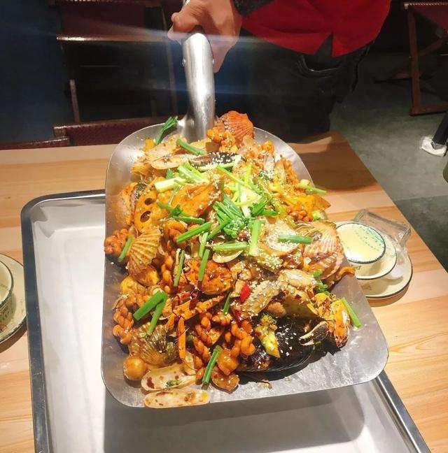 广华办事处手抓海鲜加盟